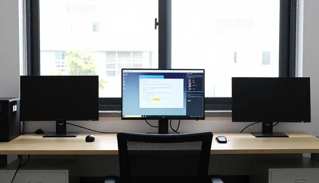 企业通信定制服务的性能考量与适用场景分析